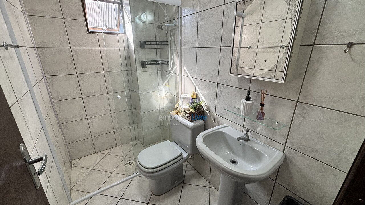 Apartamento para alquiler de vacaciones em Bombinhas (Praia de Bombas)