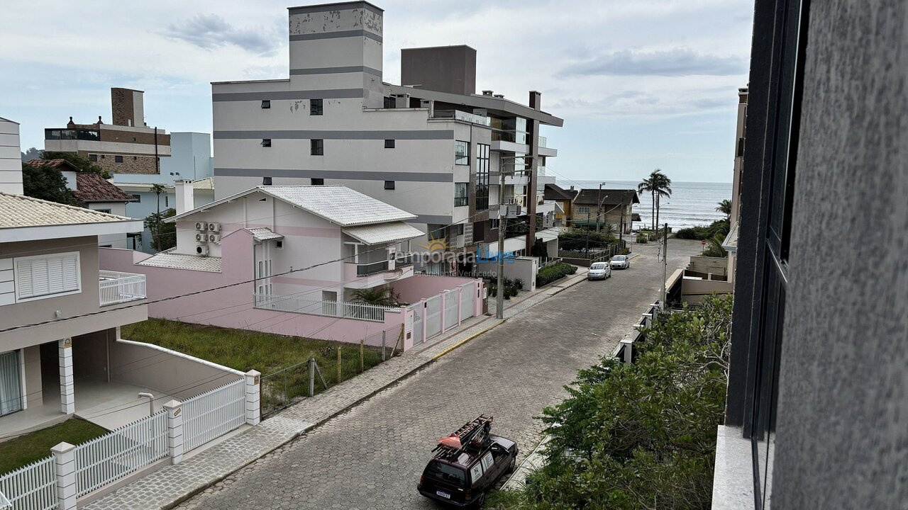 Apartment for vacation rental in Bombinhas (Canto Grande)