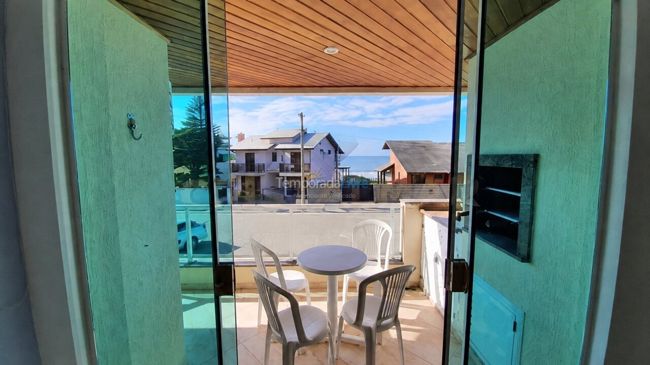 Apartamento para alquiler de vacaciones em Bombinhas (Praia de Quatro Ilhas)