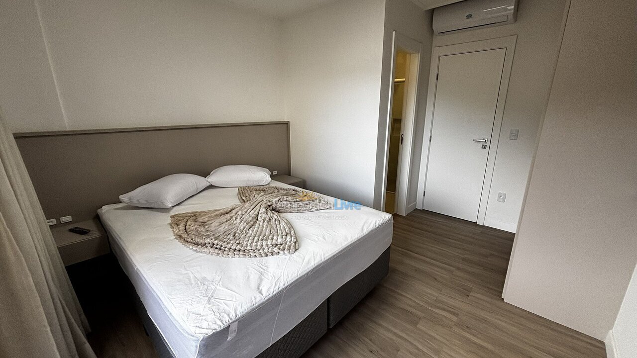 Apartment for vacation rental in Bombinhas (Canto Grande)
