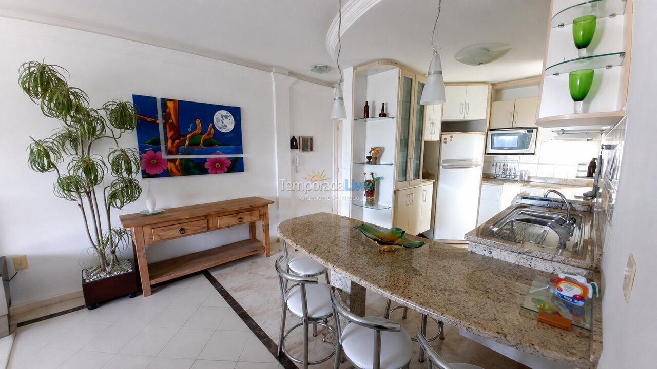 Apartamento para alquiler de vacaciones em Bombinhas (Praia de Quatro Ilhas)