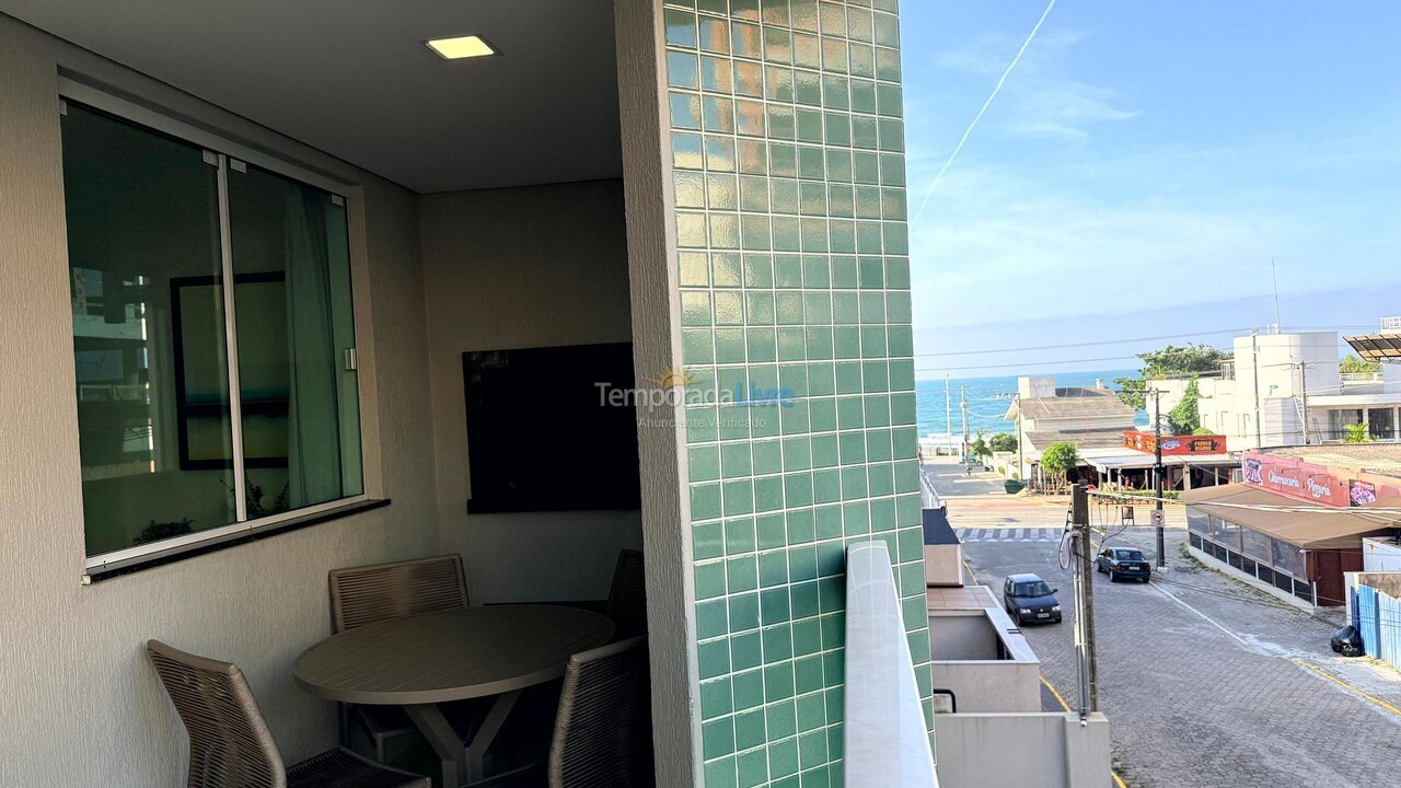 Apartment for vacation rental in Bombinhas (Praia de Bombas)