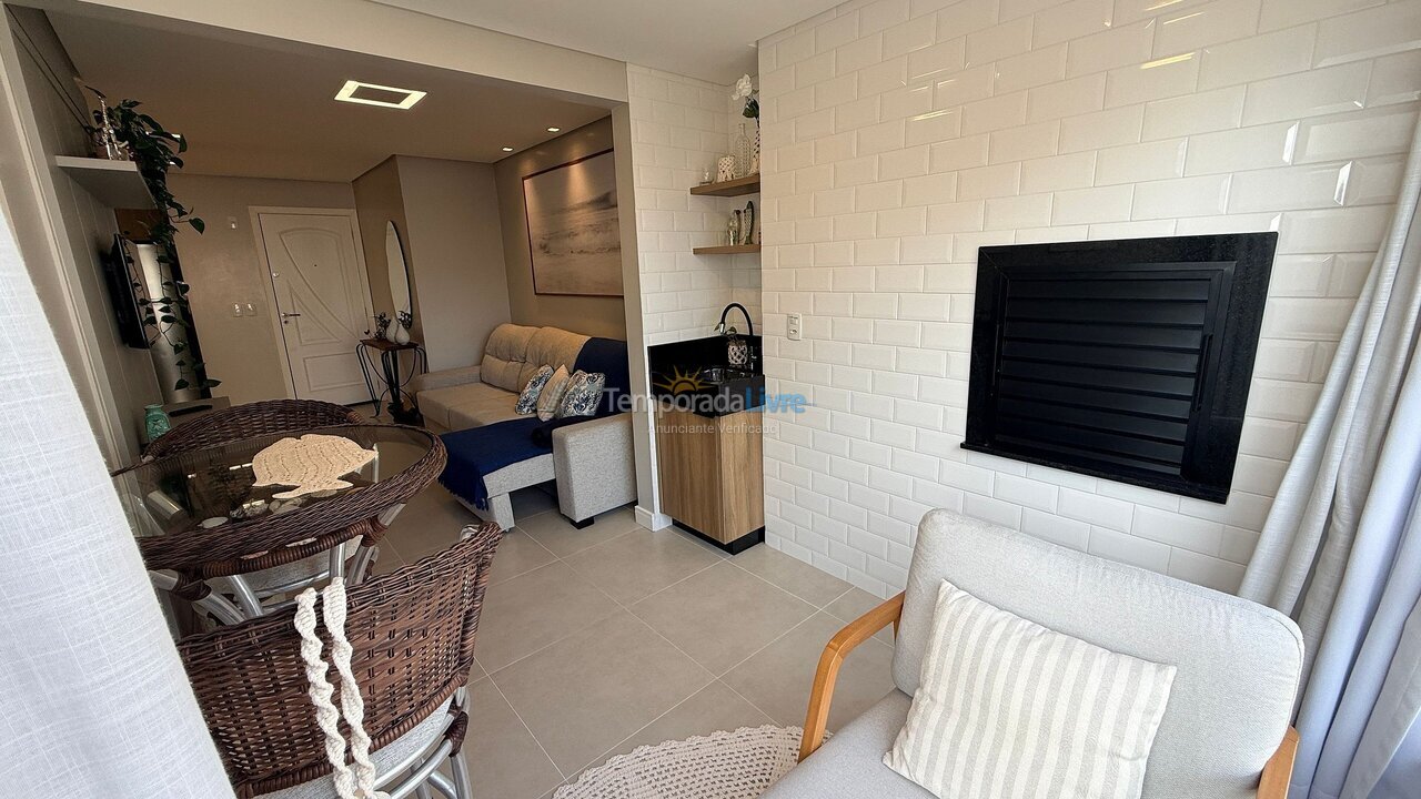 Apartamento para aluguel de temporada em Bombinhas (Praia de Bombas)