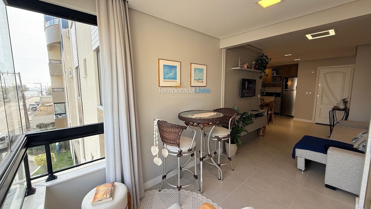 Apartamento para aluguel de temporada em Bombinhas (Praia de Bombas)
