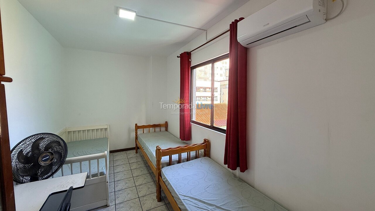 Apartamento para alquiler de vacaciones em Bombinhas (Praia de Bombas)