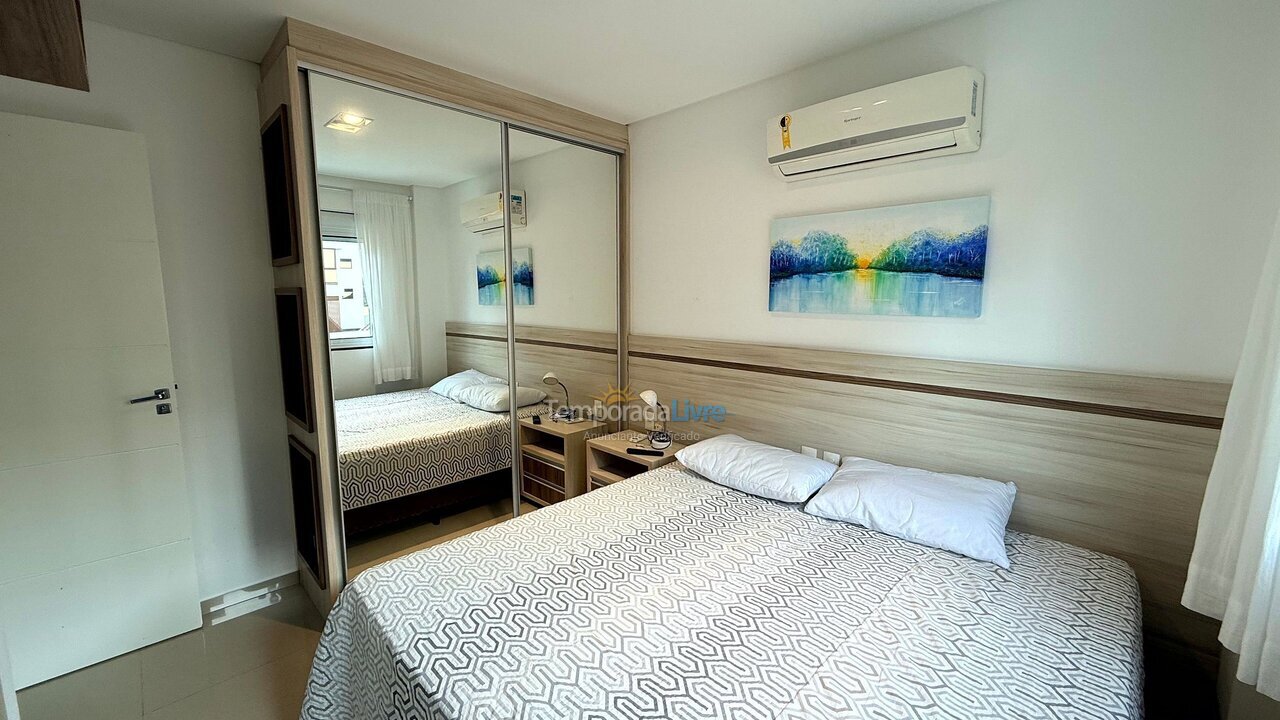 Apartment for vacation rental in Bombinhas (Praia de Bombas)