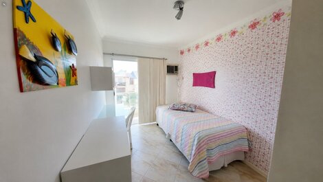 143- Apartamento de 3 dormitorios en Quatro Ilhas