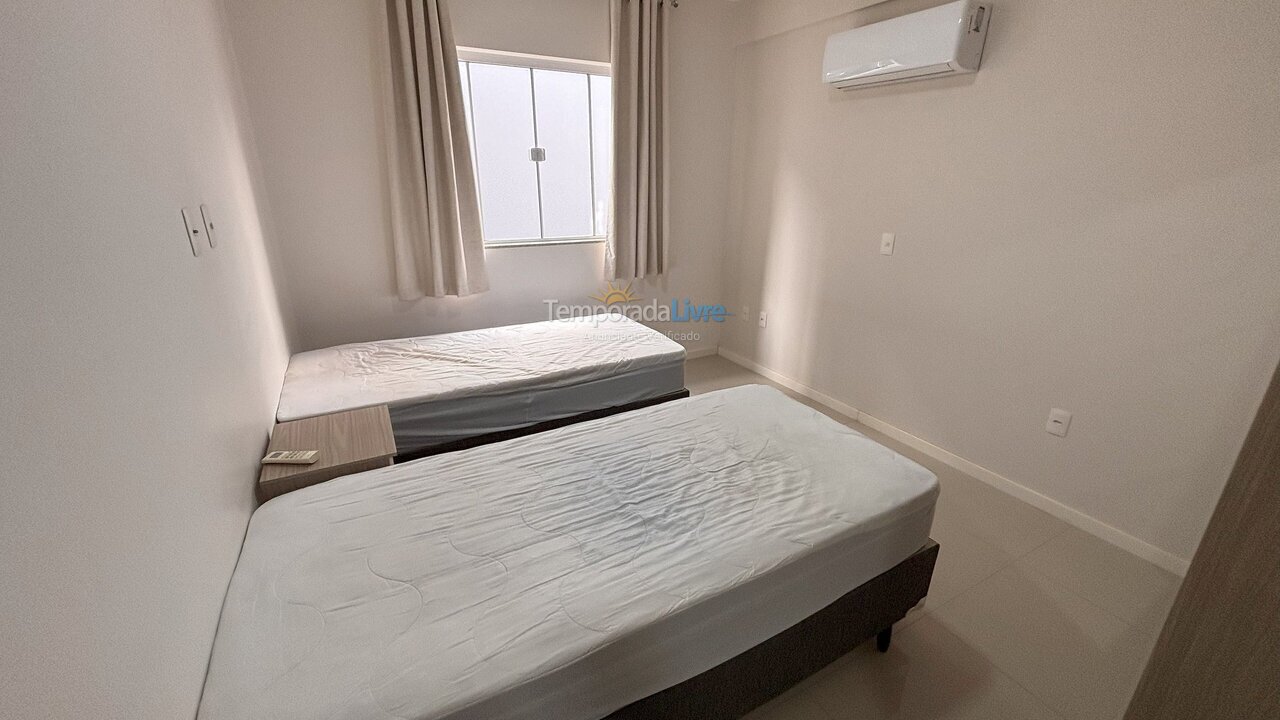 Apartamento para alquiler de vacaciones em Bombinhas (Praia de Bombas)