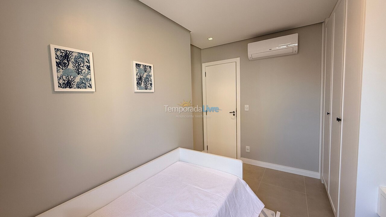 Apartamento para aluguel de temporada em Bombinhas (Praia de Bombas)