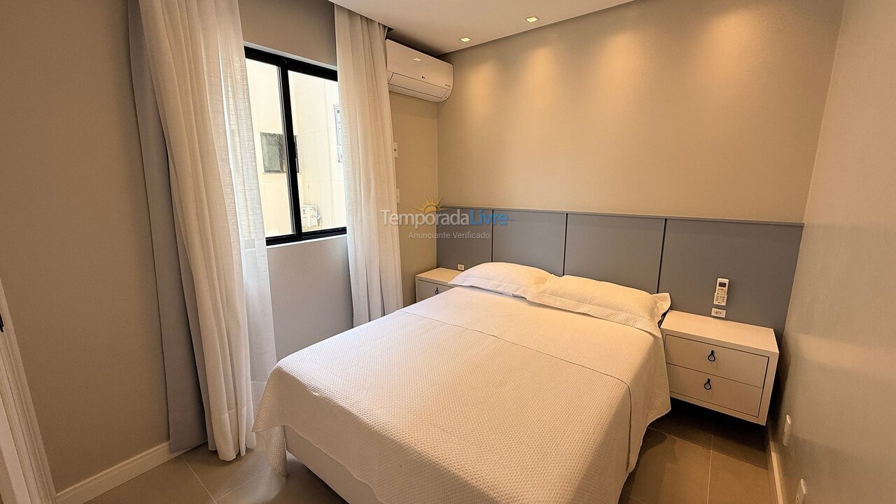 Apartamento para aluguel de temporada em Bombinhas (Praia de Bombas)
