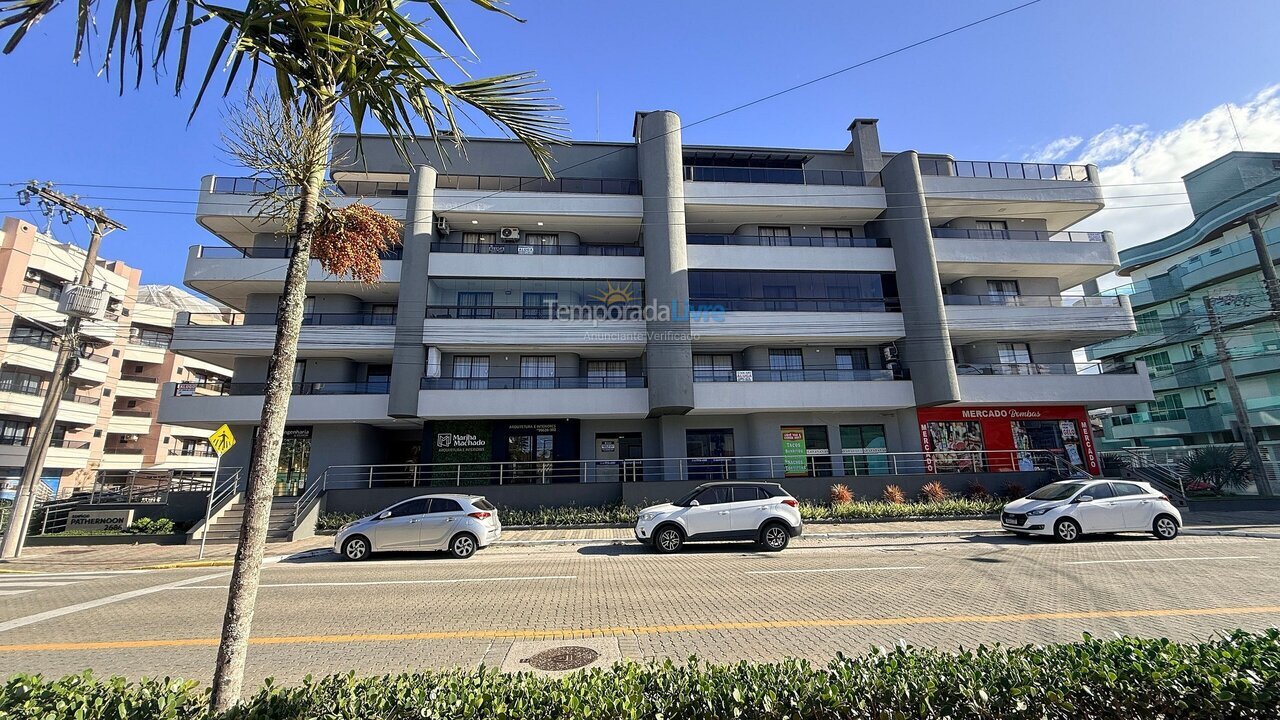 Apartamento para alquiler de vacaciones em Bombinhas (Praia de Bombas)