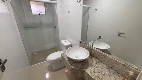 237- Apartamento con piscina, 2 dormitorios, a 250 m de la playa de Bombas.