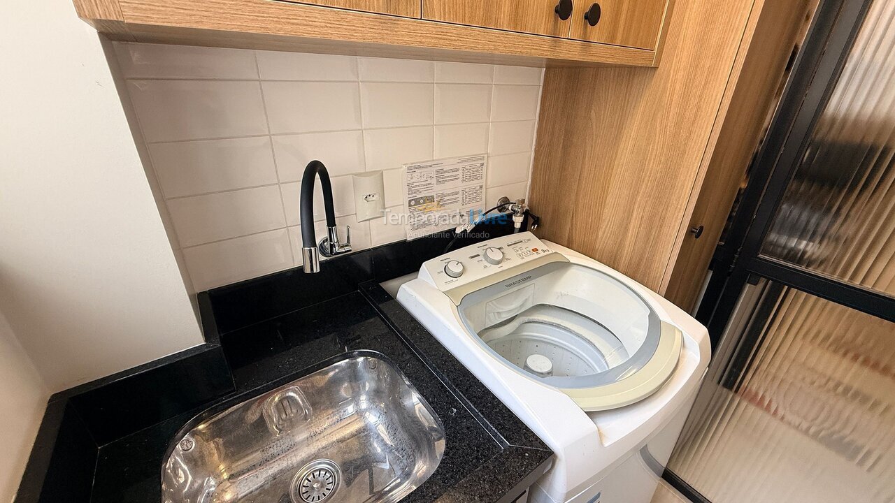 Apartamento para aluguel de temporada em Bombinhas (Praia de Bombas)