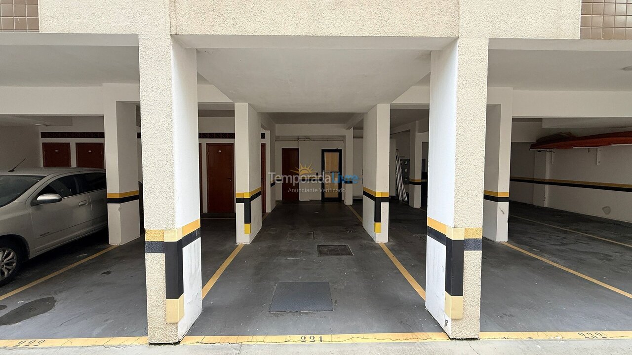 Apartamento para aluguel de temporada em Bombinhas (Praia de Bombas)