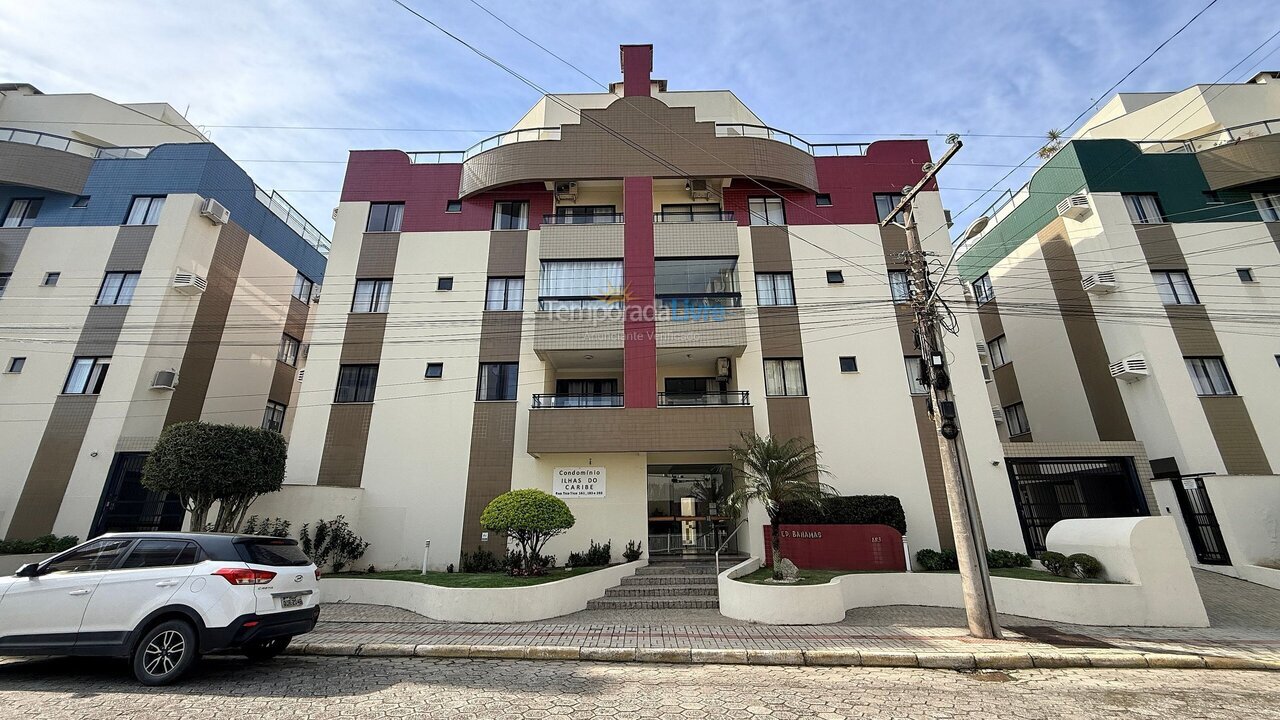 Apartamento para aluguel de temporada em Bombinhas (Praia de Bombas)