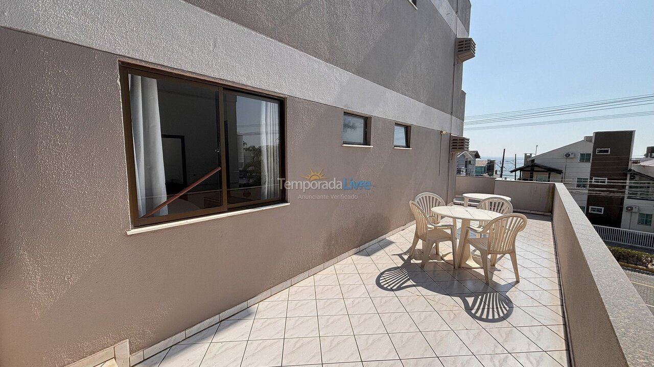 Apartment for vacation rental in Bombinhas (Praia de Bombas)