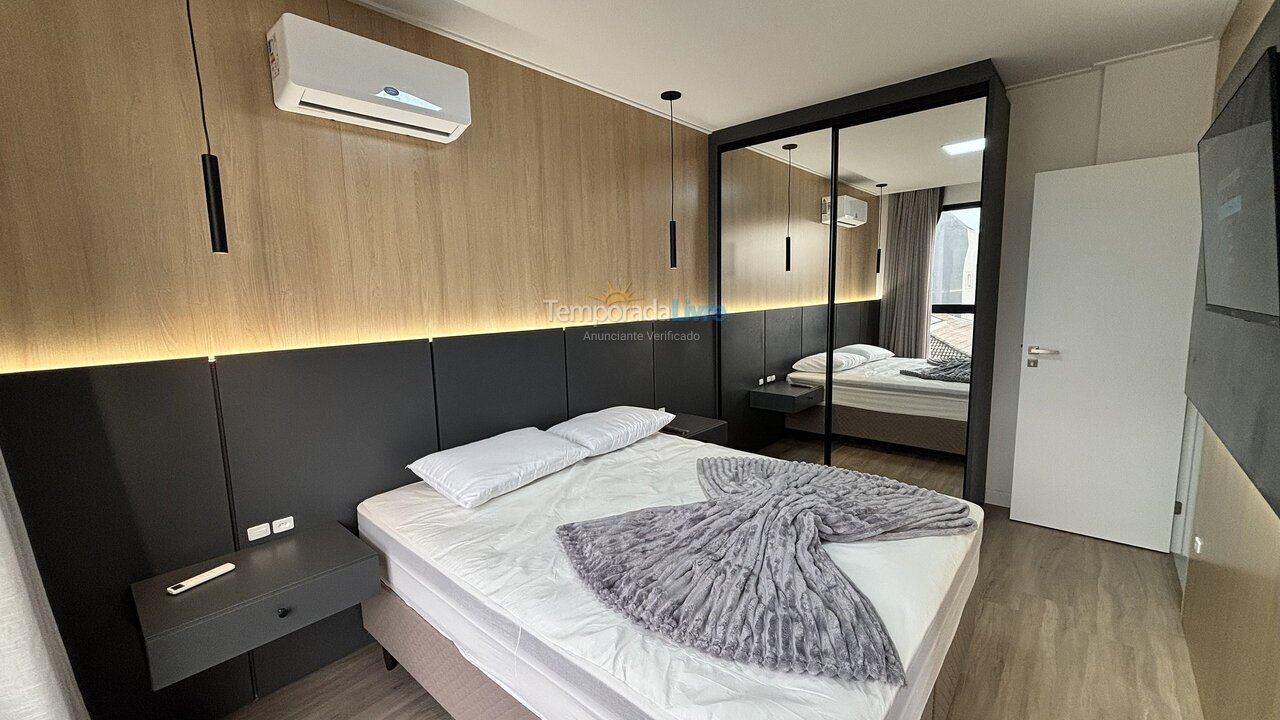 Apartment for vacation rental in Bombinhas (Canto Grande)
