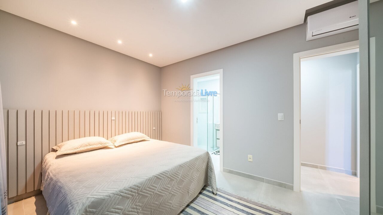 Apartment for vacation rental in Bombinhas (Canto Grande)