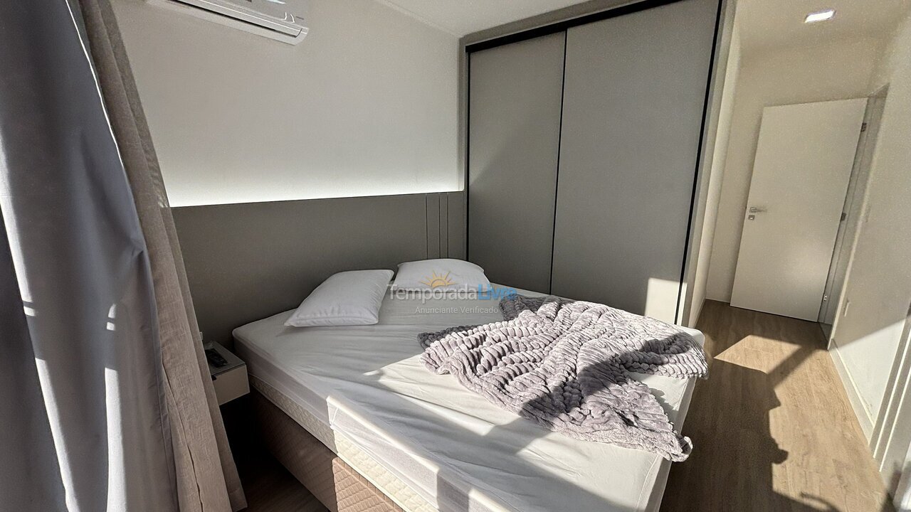 Apartment for vacation rental in Bombinhas (Canto Grande)