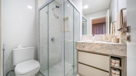 L012 - High-end duplex penthouse on the beachfront in Canto Grande
