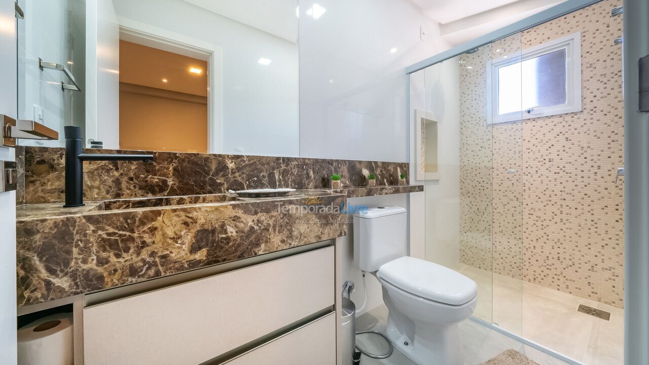 Apartment for vacation rental in Bombinhas (Canto Grande)