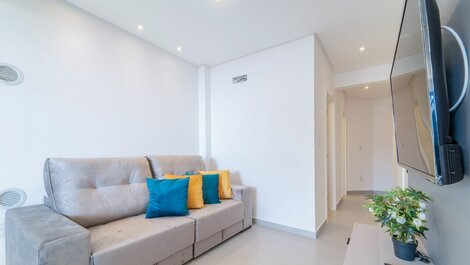 L037 - Apartamento com Vista para o Mar a 50m da Praia em Canto...