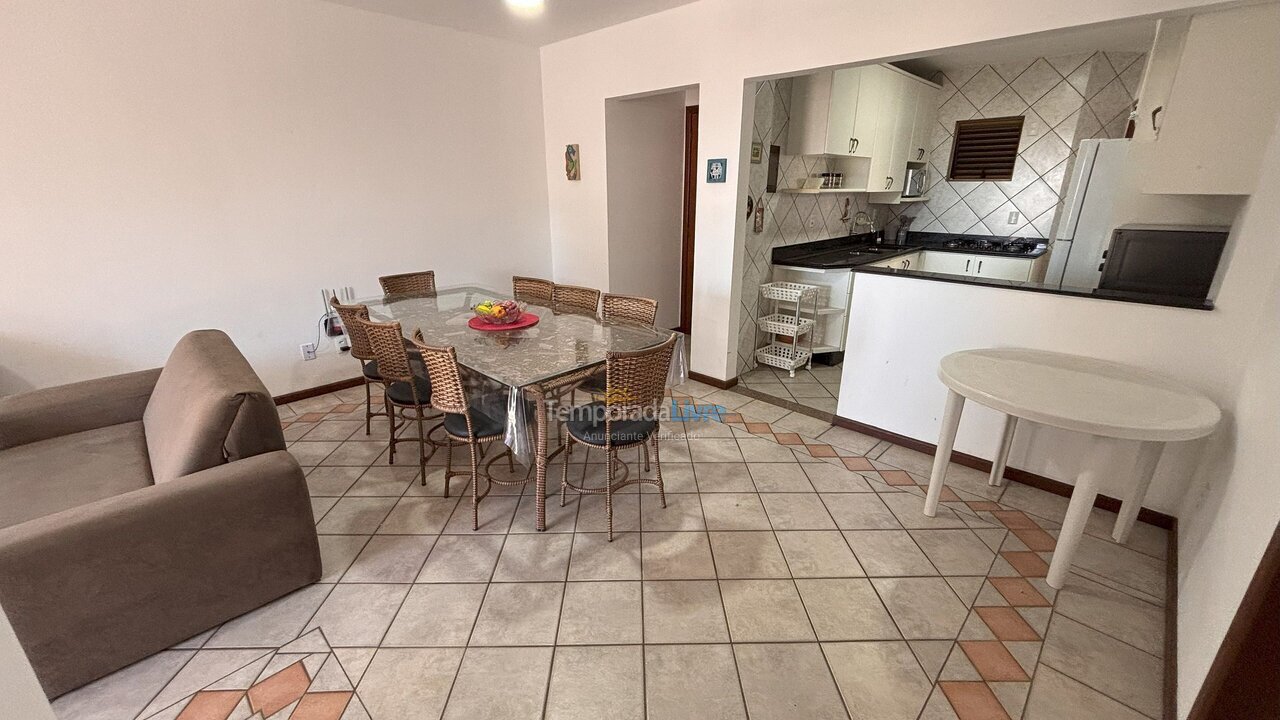 Apartment for vacation rental in Bombinhas (Praia de Bombas)
