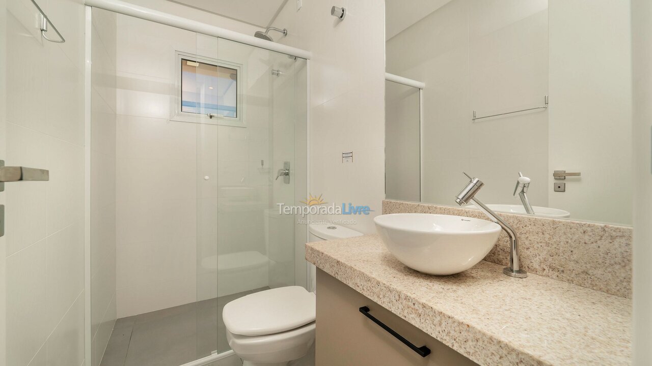 Apartment for vacation rental in Bombinhas (Canto Grande)