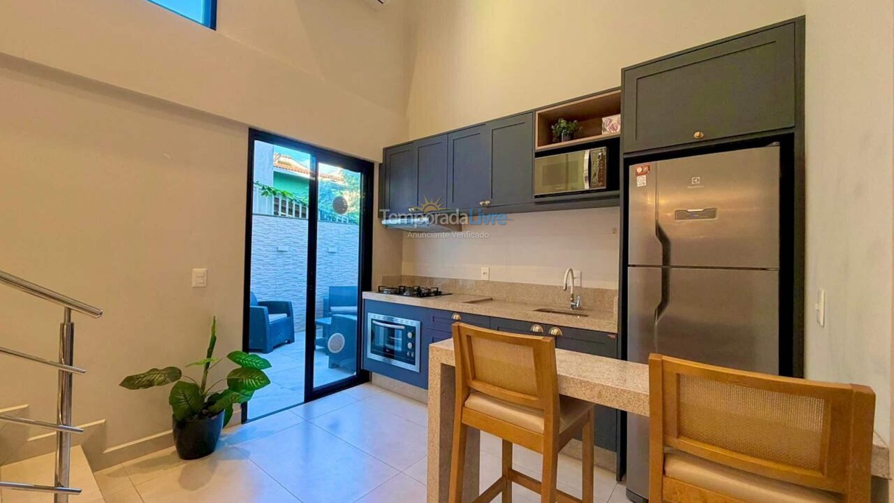 Apartamento para aluguel de temporada em Bombinhas (Canto Grande)