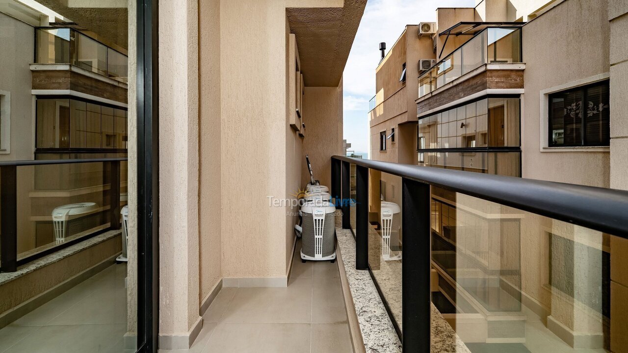 Apartamento para aluguel de temporada em Bombinhas (Canto Grande)