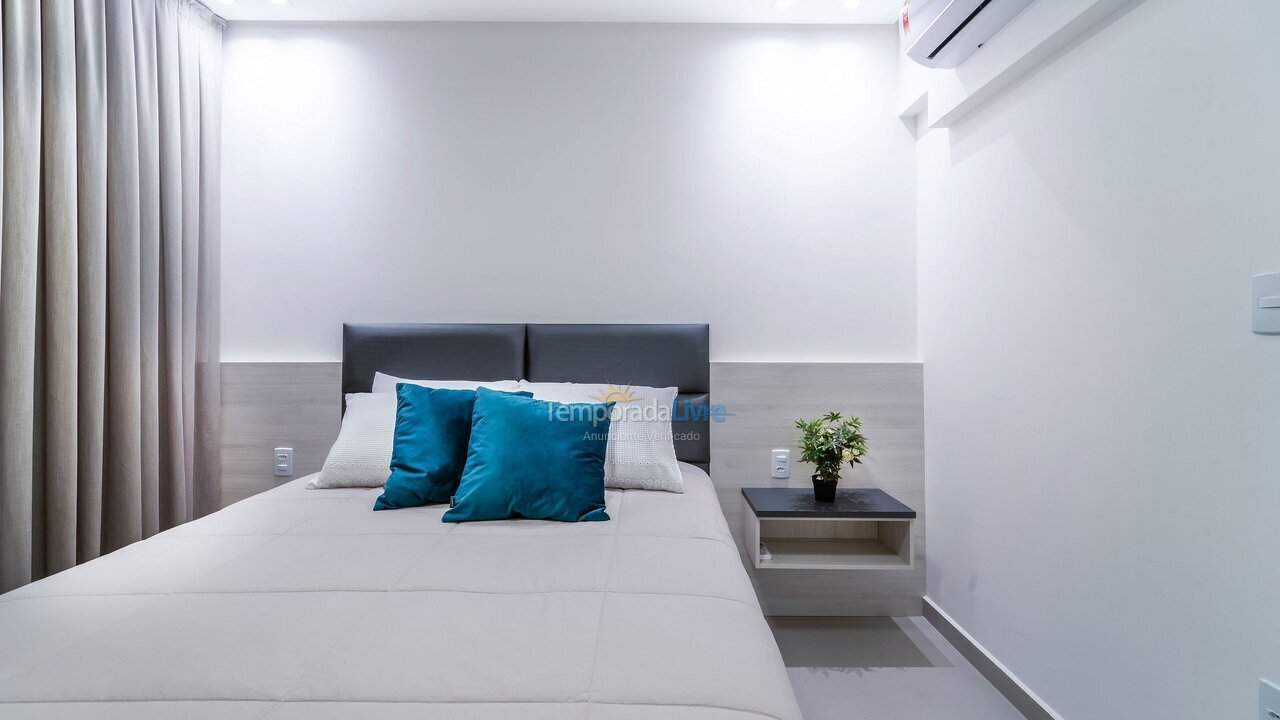Apartamento para aluguel de temporada em Bombinhas (Canto Grande)