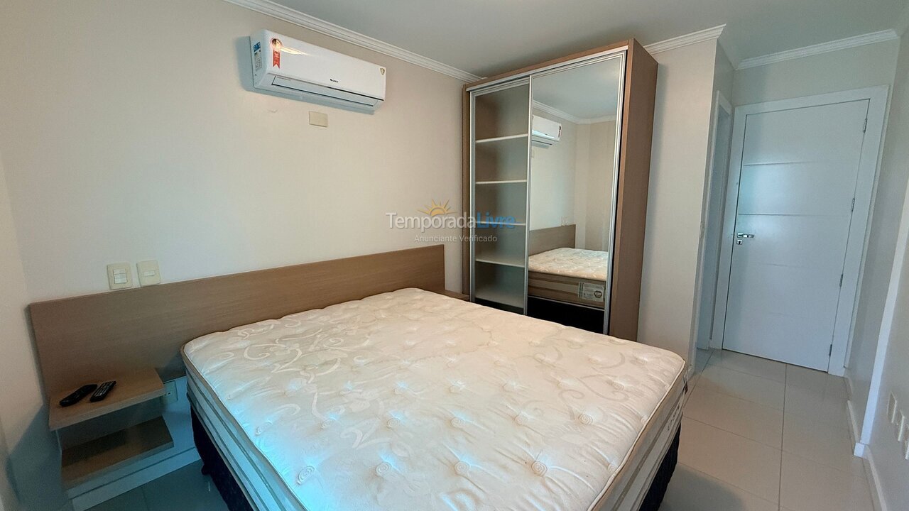Apartment for vacation rental in Bombinhas (Praia de Bombas)