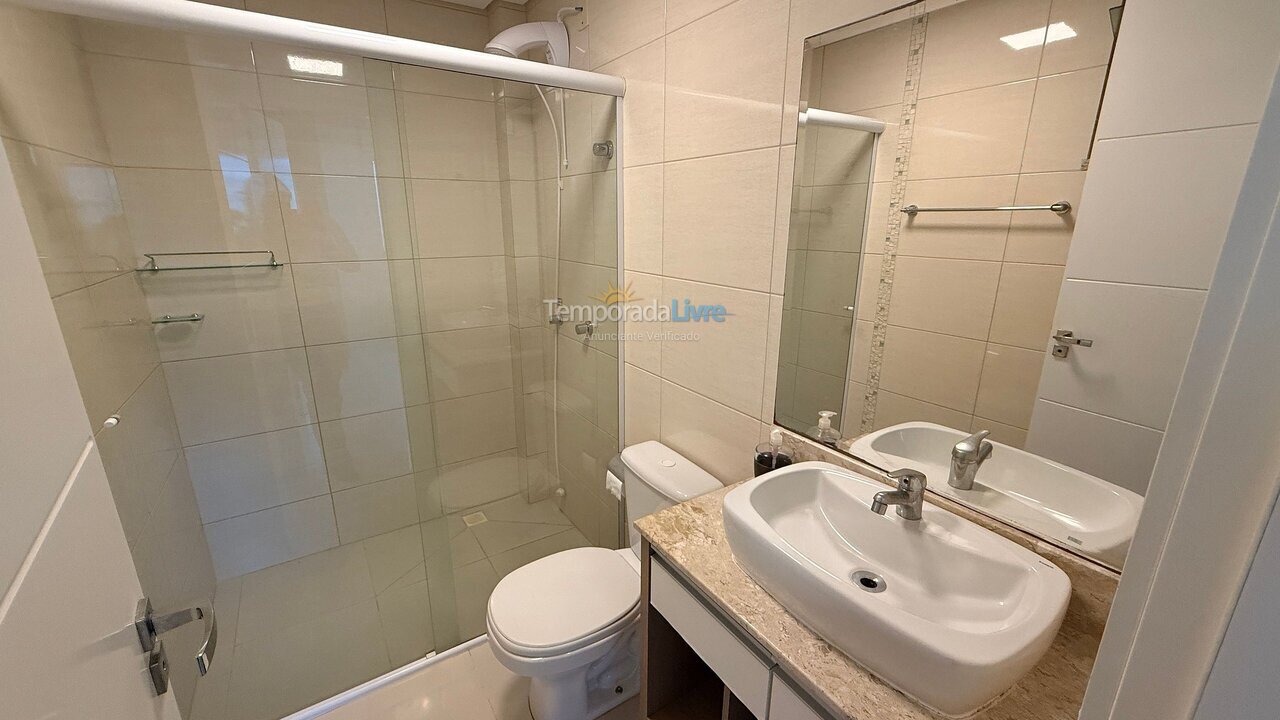 Apartment for vacation rental in Bombinhas (Praia de Bombas)
