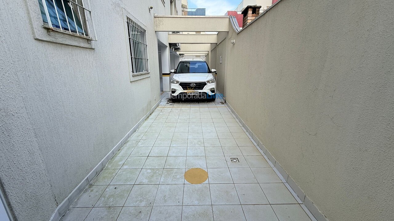 Apartment for vacation rental in Bombinhas (Praia de Bombas)