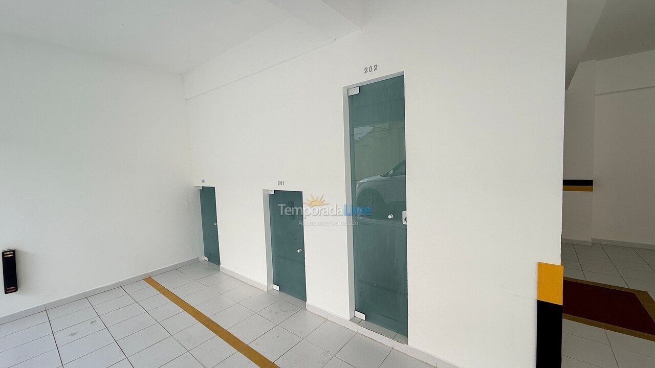 Apartment for vacation rental in Bombinhas (Praia de Bombas)