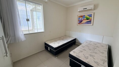 043- Penthouse with 3 bedrooms, 80m from Bombas Beach