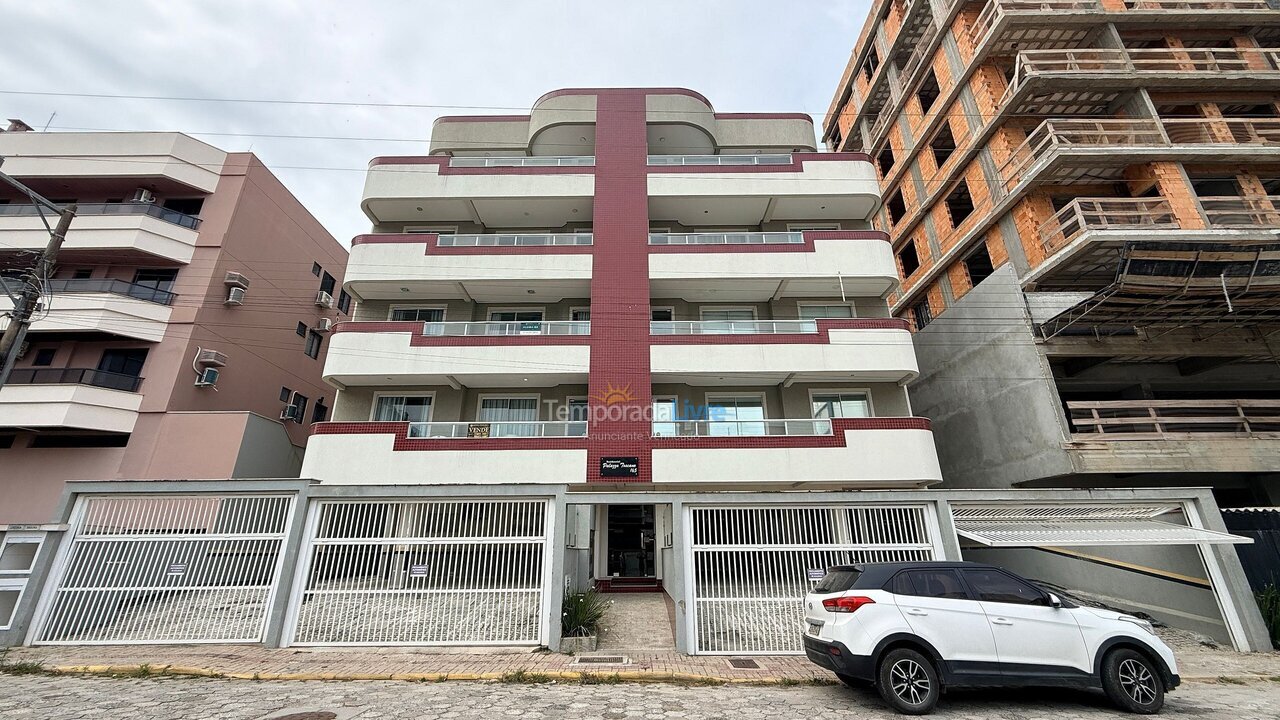 Apartment for vacation rental in Bombinhas (Praia de Bombas)