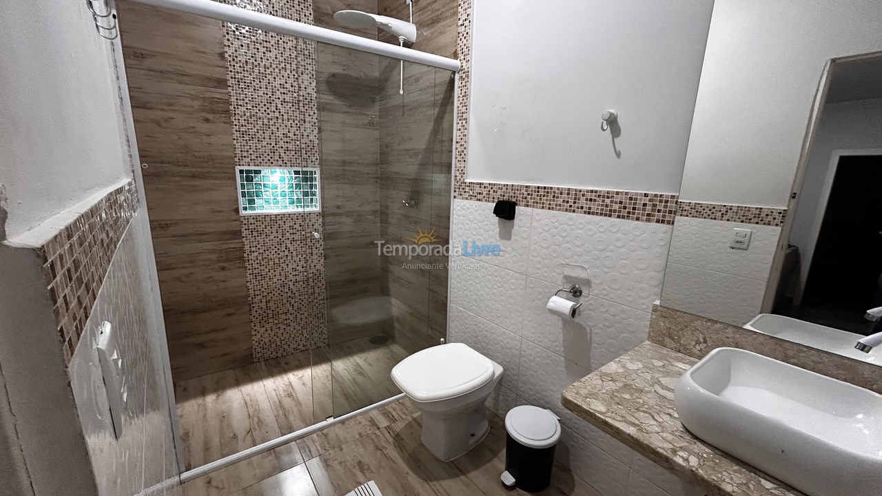 Casa para aluguel de temporada em Ubatuba (Maranduba)