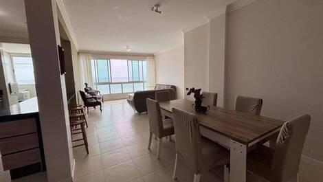 Apartamento de lujo frente a la playa