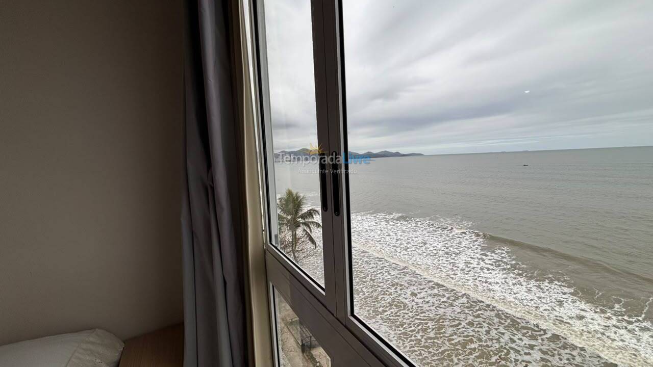 Apartamento para alquiler de vacaciones em Itapema (Meia Praia)