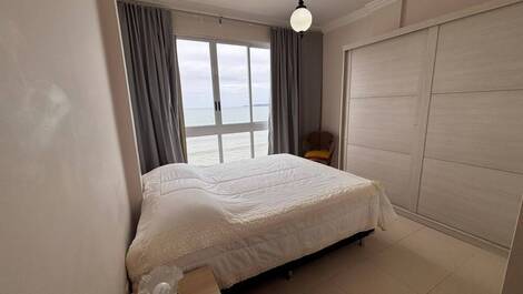 Apartamento de lujo frente a la playa
