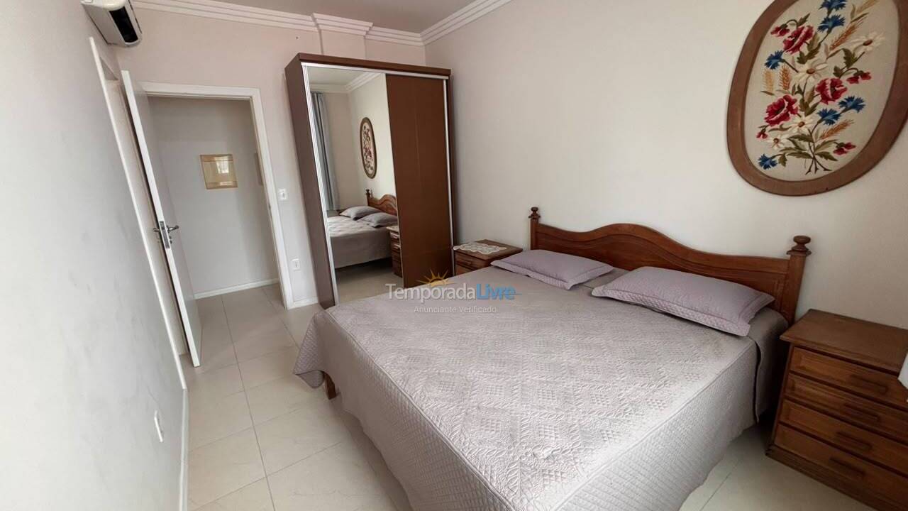 Apartamento para alquiler de vacaciones em Itapema (Meia Praia)