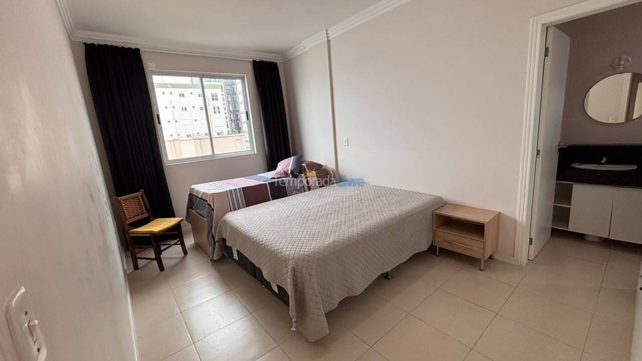 Apartamento para alquiler de vacaciones em Itapema (Meia Praia)