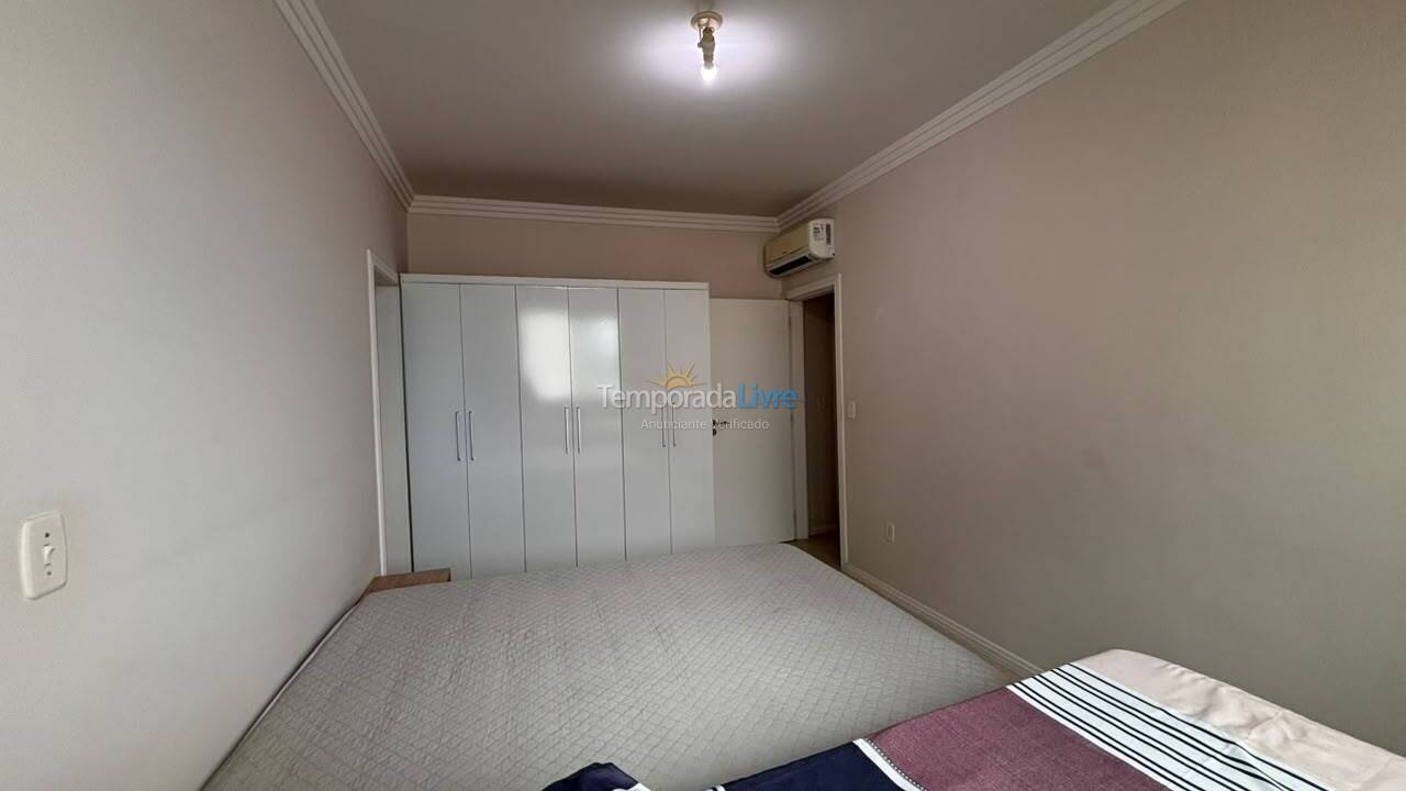 Apartamento para alquiler de vacaciones em Itapema (Meia Praia)
