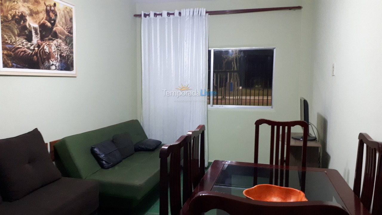 Apartamento para aluguel de temporada em Praia Grande (Praia do Caiçara)