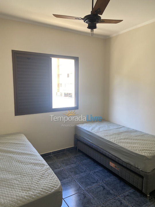 Casa para aluguel de temporada em Guarujá (Enseada)