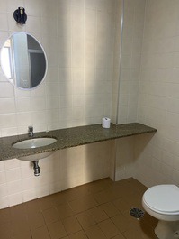 Aluguel temporada apartamento Guarujá enseada