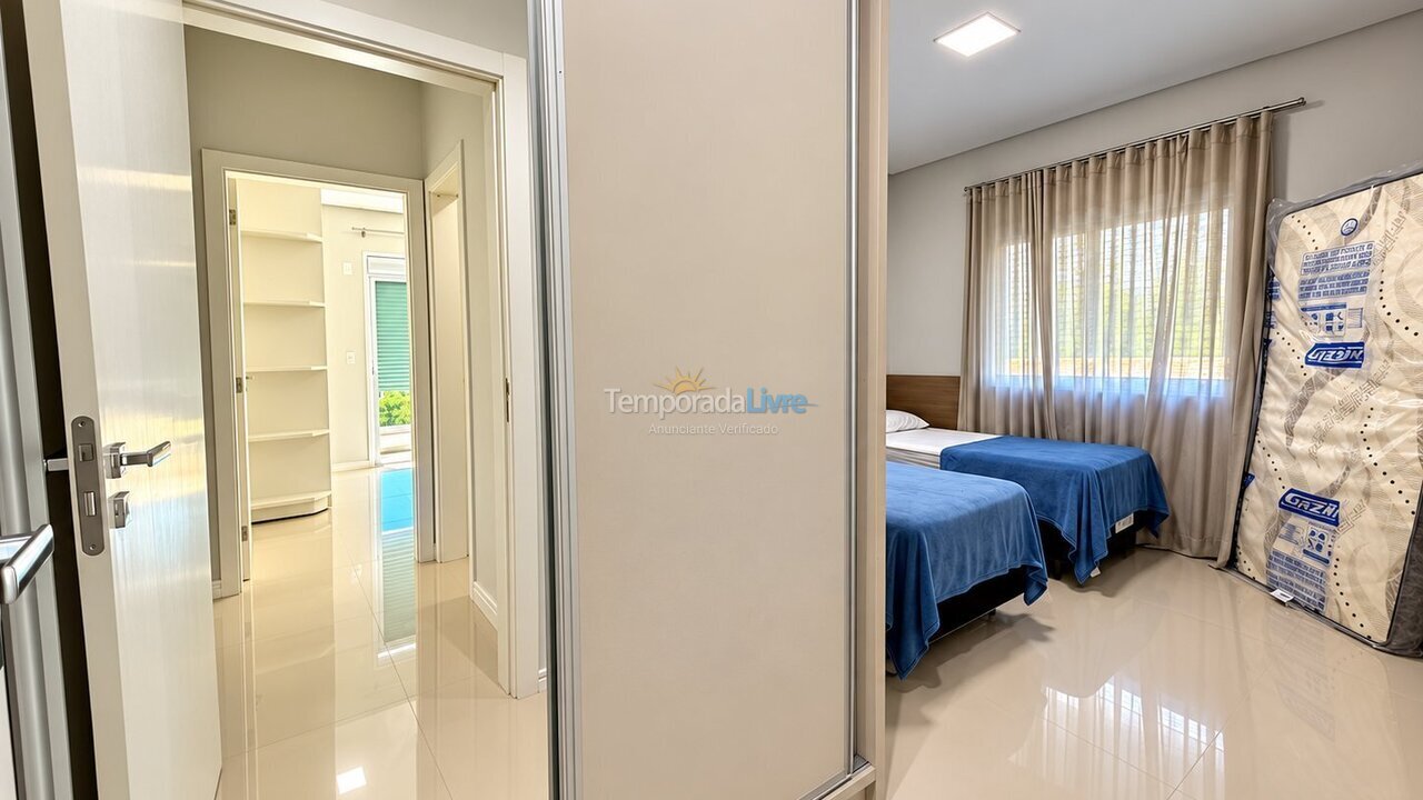 Apartamento para alquiler de vacaciones em Bombinhas (Mariscal)