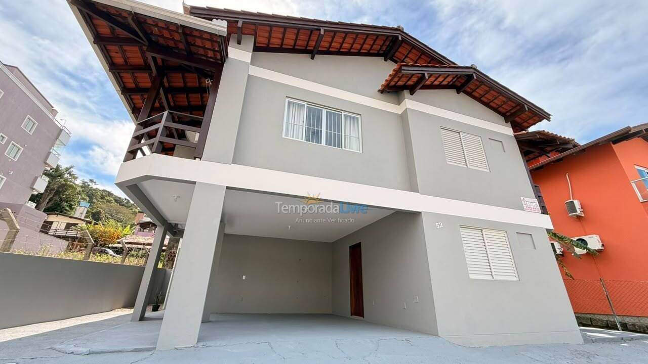 Apartamento para alquiler de vacaciones em Bombinhas (Praia de Bombinhas)