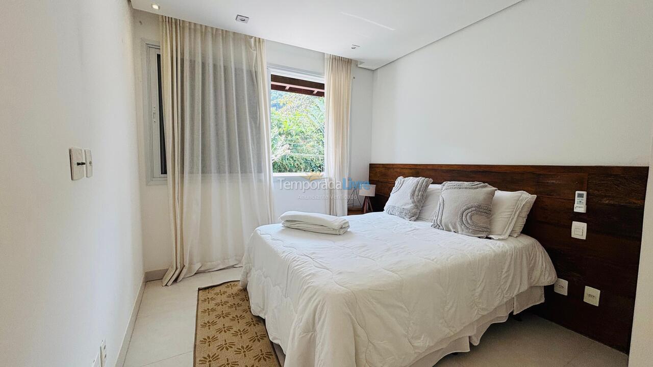 Casa para aluguel de temporada em São Sebastião (Juquehy)
